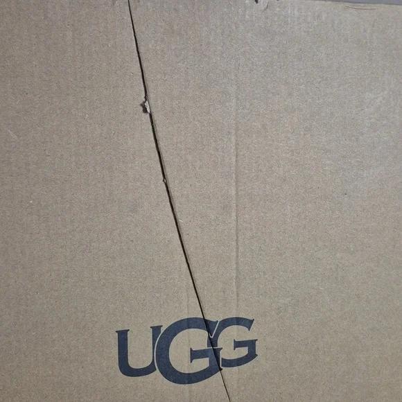 UGG Black Suede Classic Mini Platform Pull-On Boots - Picture 7 of 7